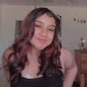 Meet your Posher, Selena